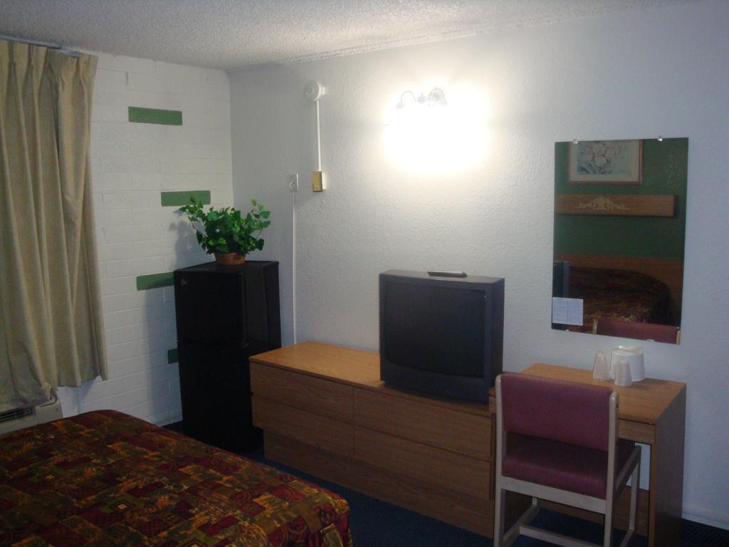 Travelers Inn Lake Havasu Lake Havasu City Quarto foto